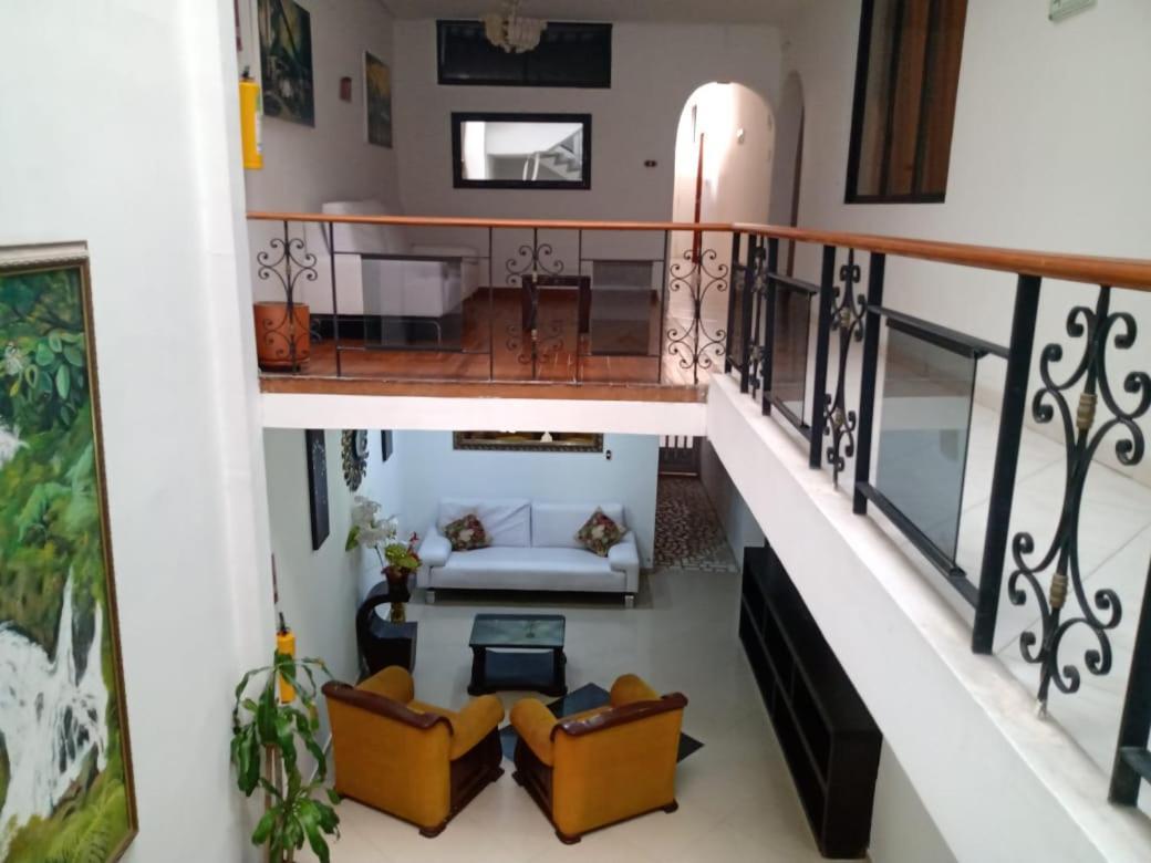 Hotel Brisas Medellín Dış mekan fotoğraf